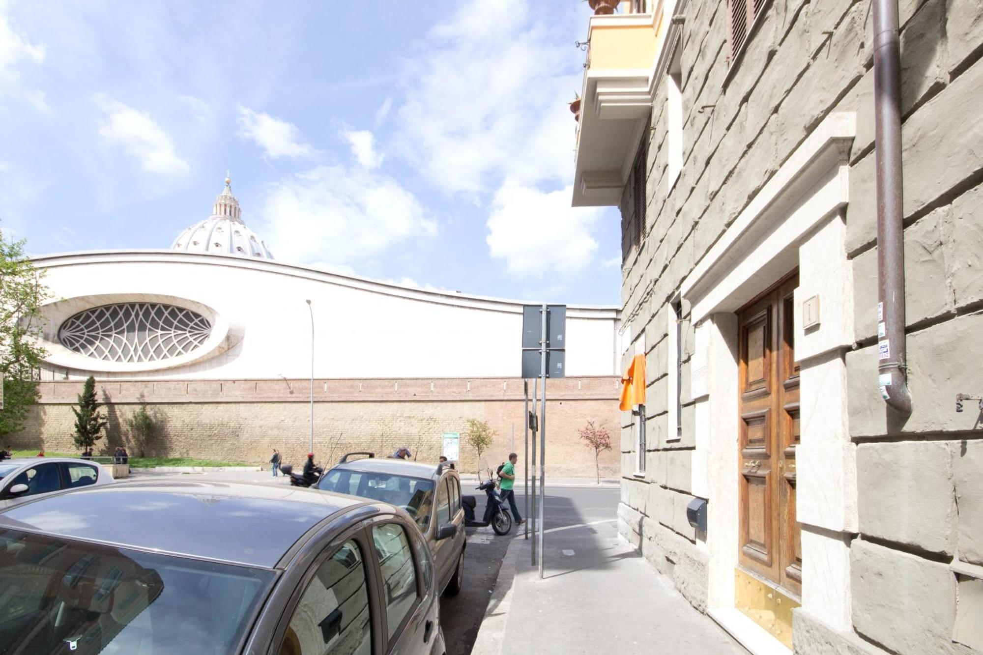 Lunaria Suites Rome Vaticano Екстер'єр фото