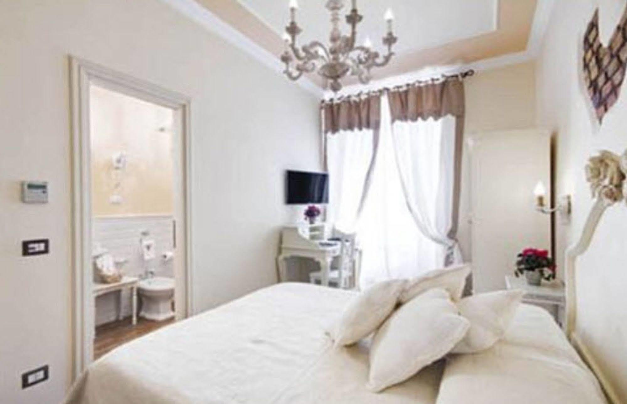 Lunaria Suites Rome Vaticano Екстер'єр фото